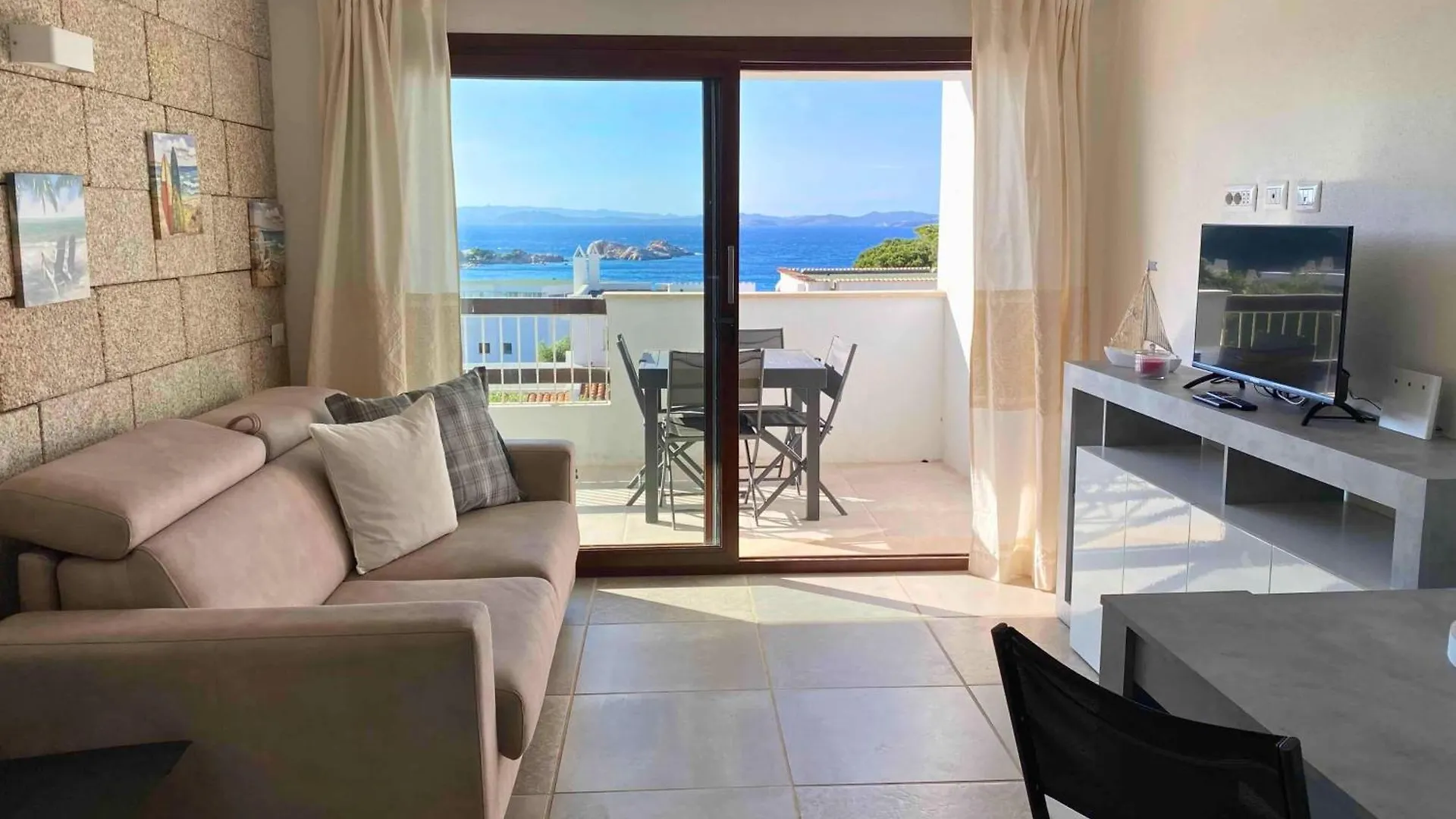 Apartamento Rena Bianca Residence 104 Baja Cerdeña Italia