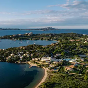 7pines Sardinia - A Destination By Hyatt Baja Cerdeña